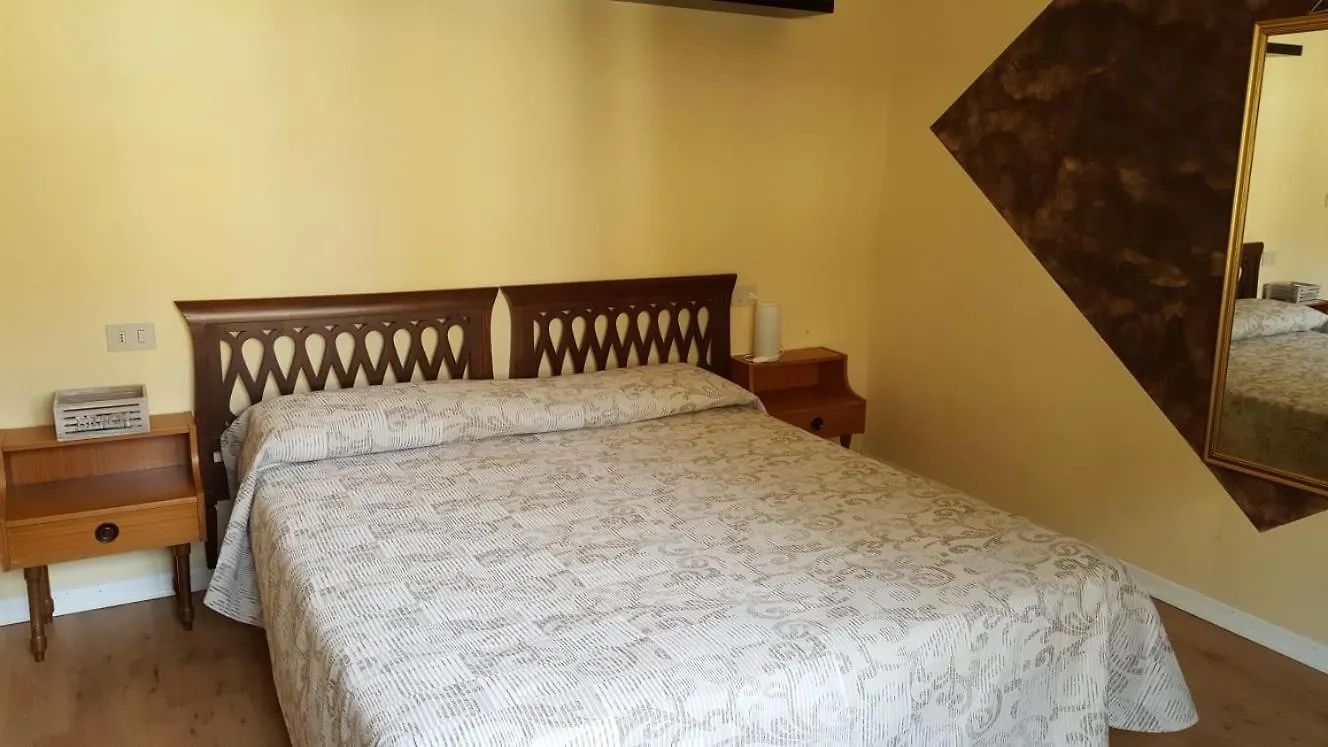 Casa Marietta Διαμέρισμα Καόρλε